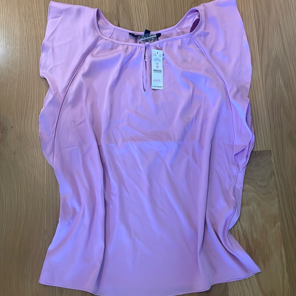 NWT Beautiful WHBM Flutter Sleeve Shell